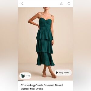 NWT Lulus Tiered Midi Dress